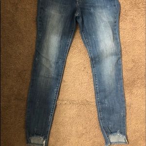 Express crop ripped Jeans size 4 fit really good
